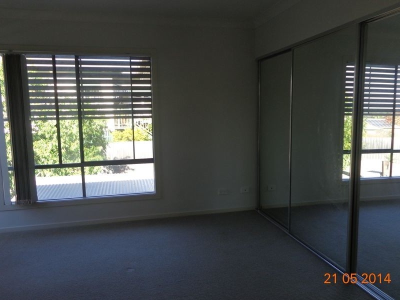 10/215a Benowa Road, Benowa QLD 4217