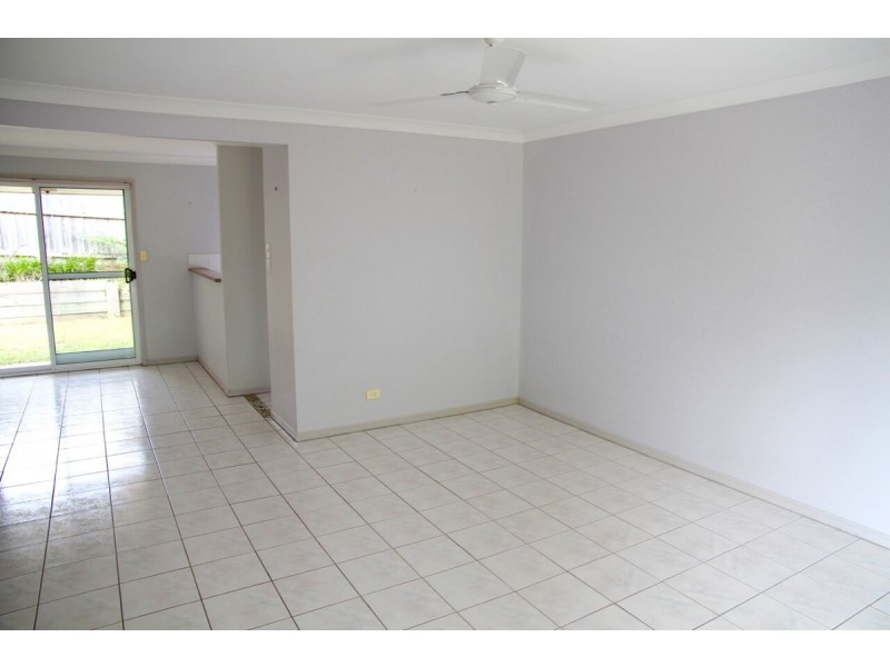 2/52 Margaret Street, Southport QLD 4215