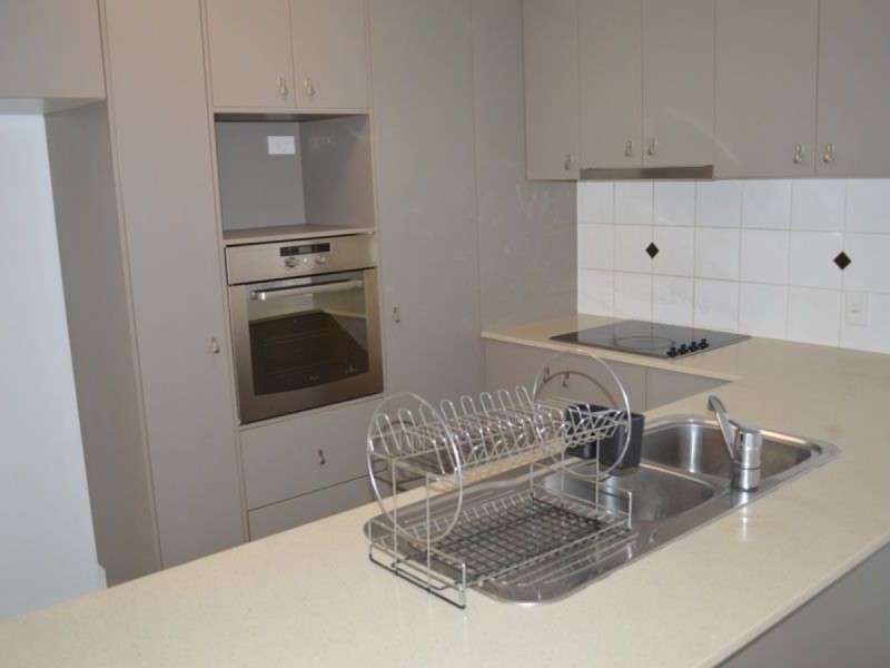 9/64-66 Queen Street, Southport QLD 4215