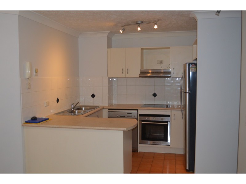 5/45 Pohlman Street, Southport QLD 4215