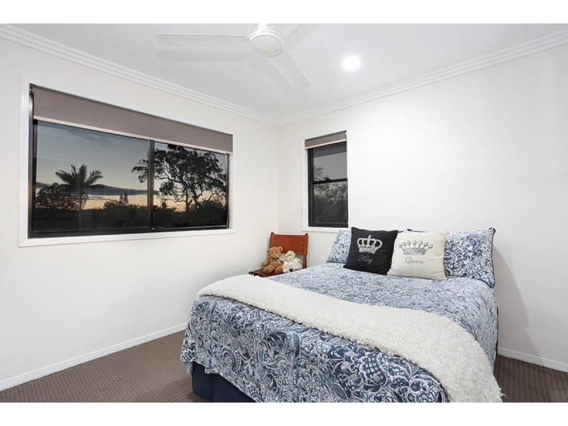 1/47 Gordon Street, Labrador QLD 4215