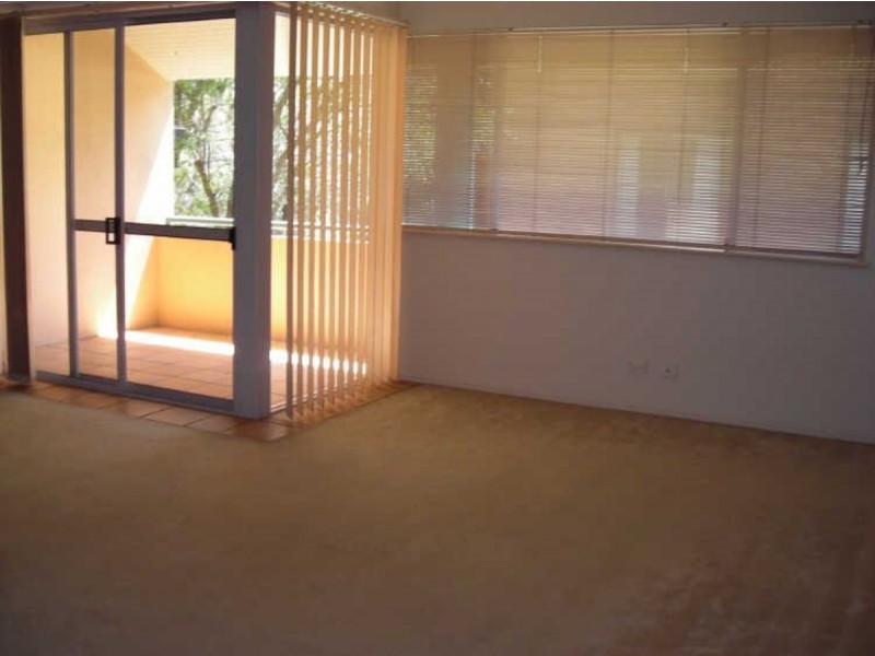 3/14 Lawson Street, Southport QLD 4215