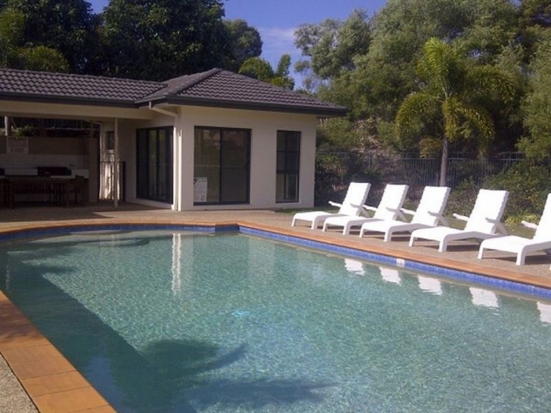 4/1-15 Geraldton Drive, Robina QLD 4226