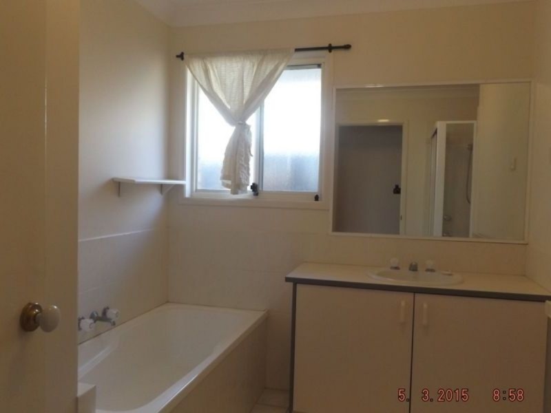5 Whiteley Chase, Parkwood QLD 4214