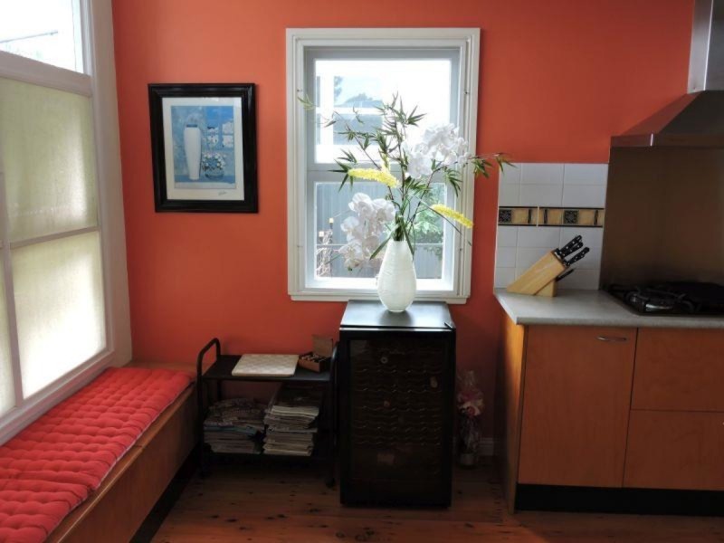 72 Deakin Avenue, Southport QLD 4215