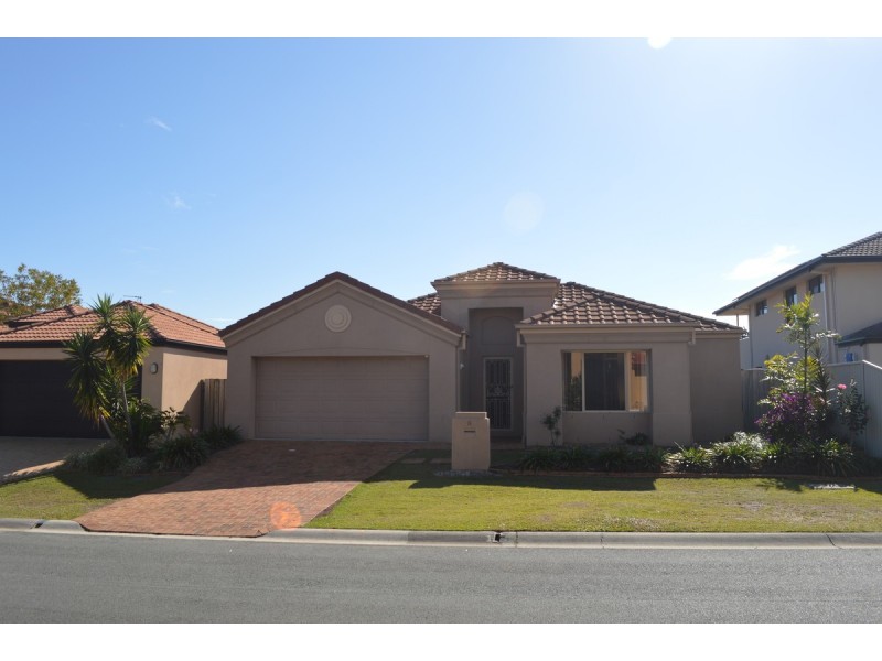 6 Redgum Place, Molendinar QLD 4214