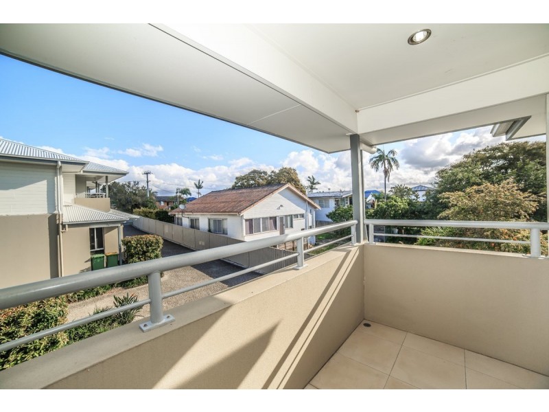 4/135 Johnston Street, Southport QLD 4215