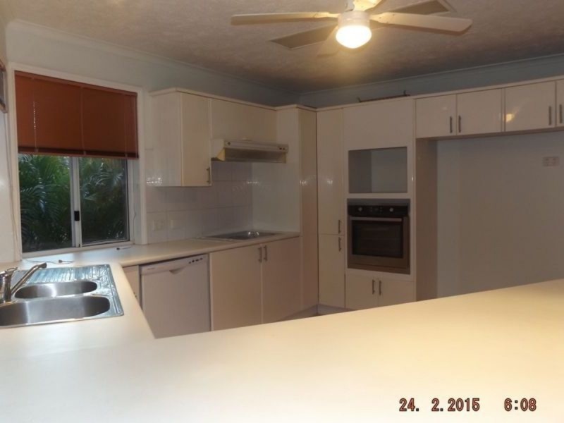 36 Jack Nicklaus Way, Parkwood QLD 4214