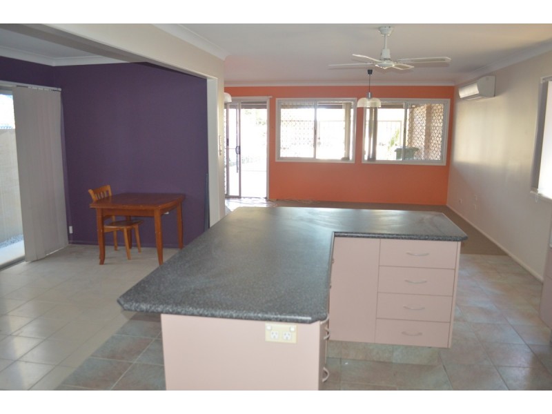 40 Brighton Parade, Southport QLD 4215