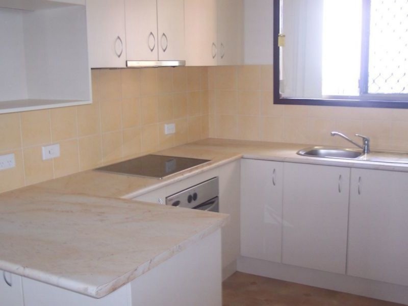 1/16 Johnston Street, Southport QLD 4215