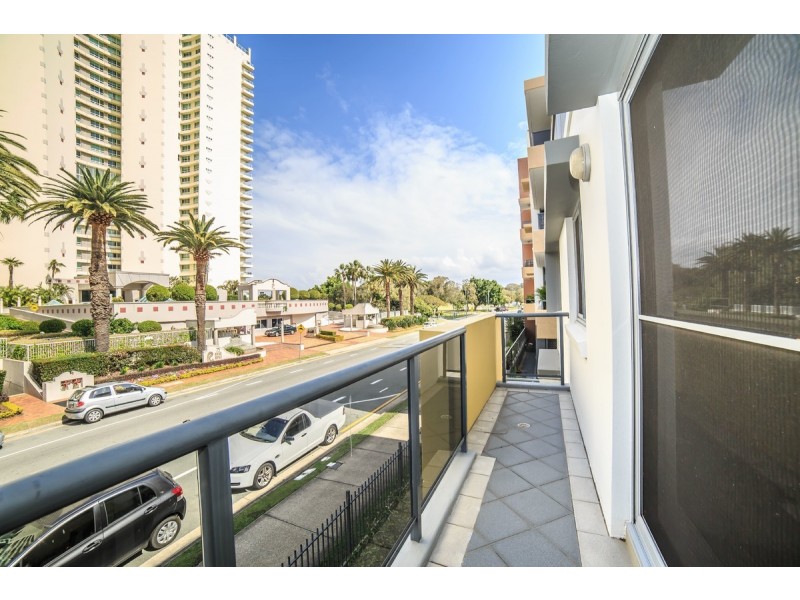 217/1 Aqua Street, Southport QLD 4215