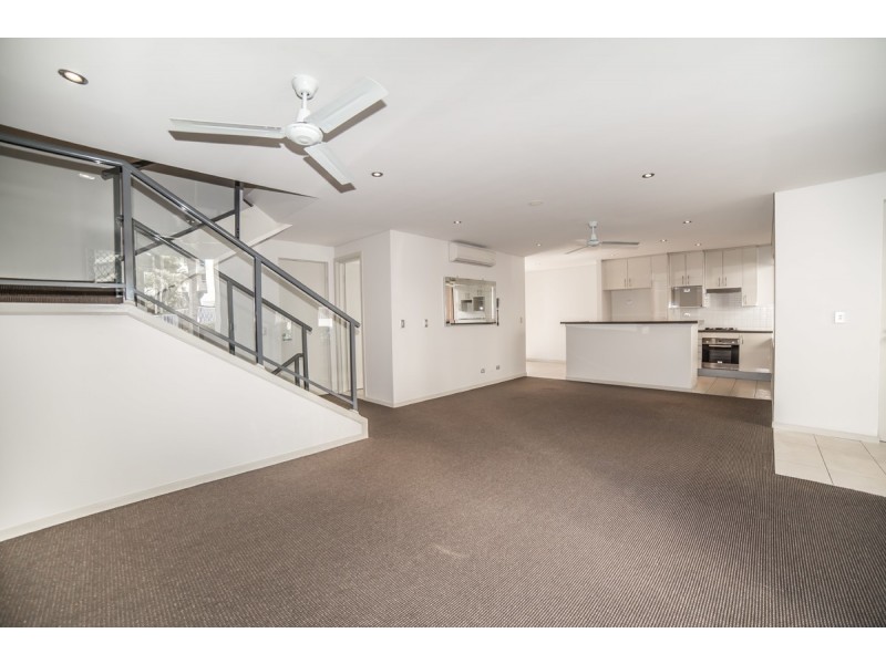 217/1 Aqua Street, Southport QLD 4215