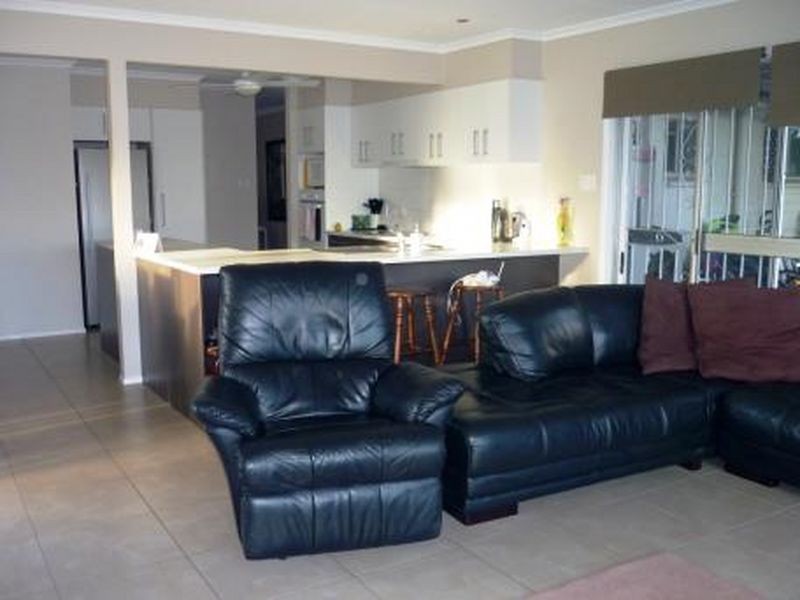 29 Wootton Road, Springwood QLD 4127