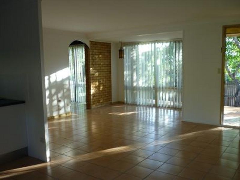 84 Cinderella Drive, Springwood QLD 4127