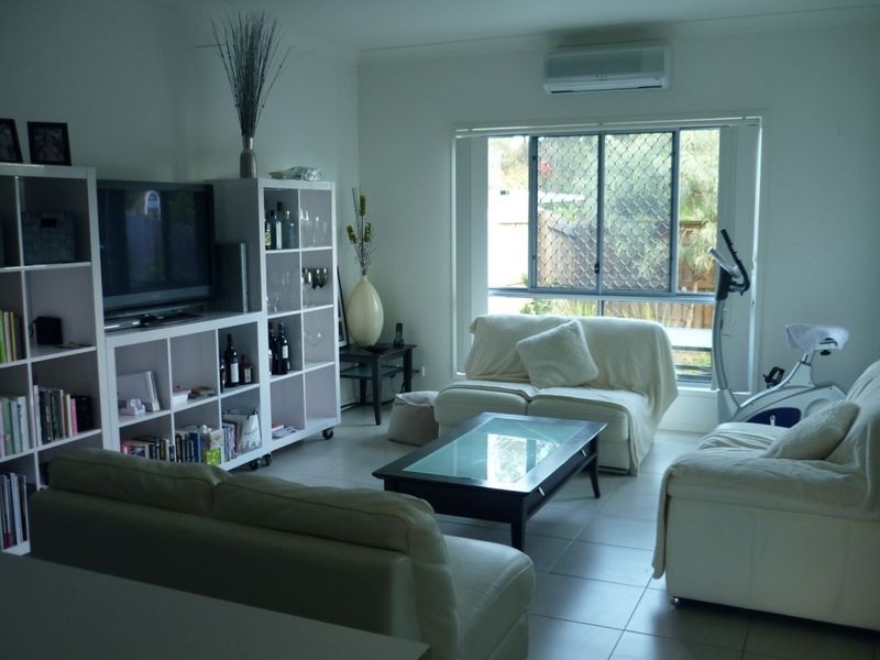 21/2 Cascade Drive, Underwood QLD 4119