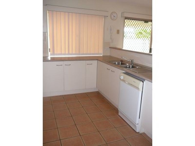 1/8 John Paul Drive, Daisy Hill QLD 4127