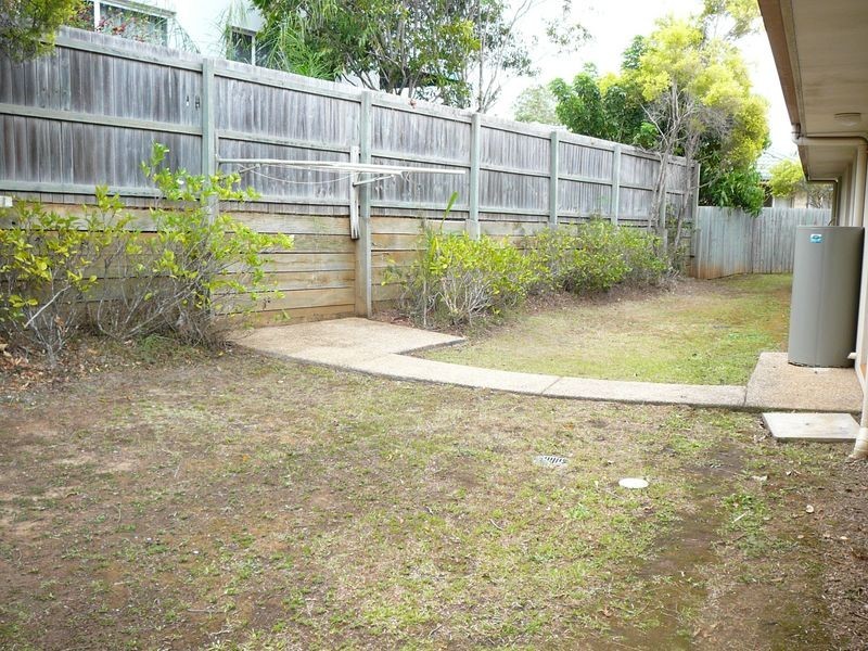 1/8 John Paul Drive, Daisy Hill QLD 4127