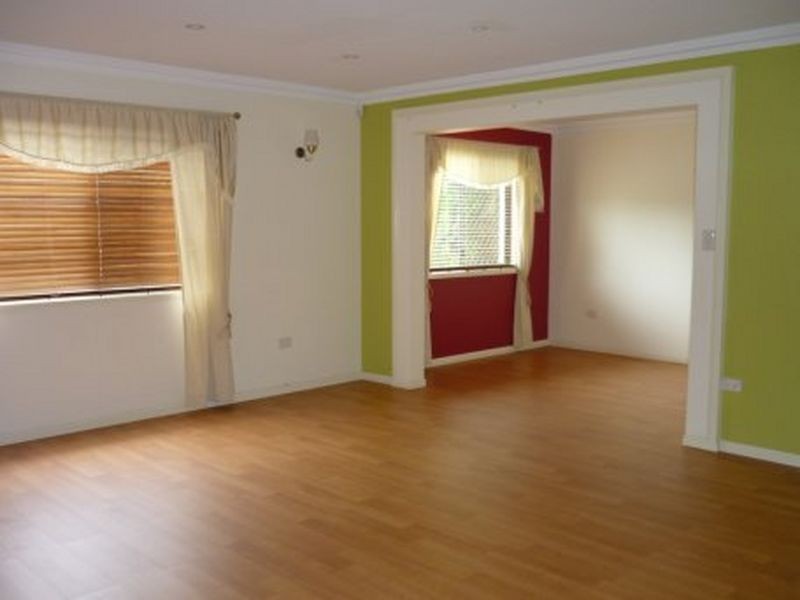 1 Teresa Ct, Springwood QLD 4127