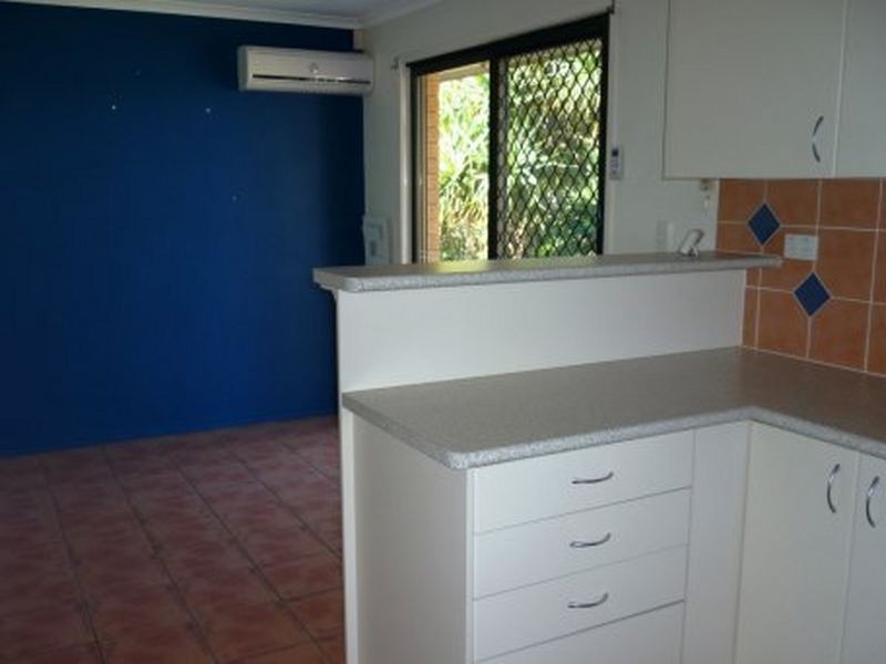 31 Caloola Dr, Springwood QLD 4127