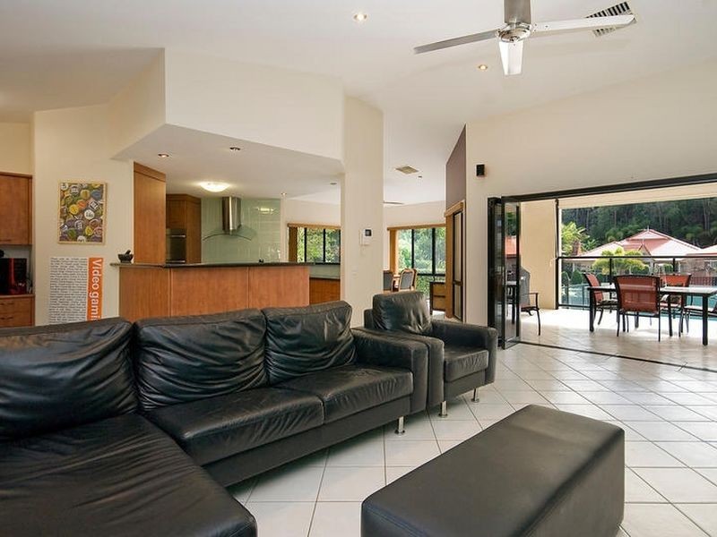 54 Highview Terrace, Daisy Hill QLD 4127