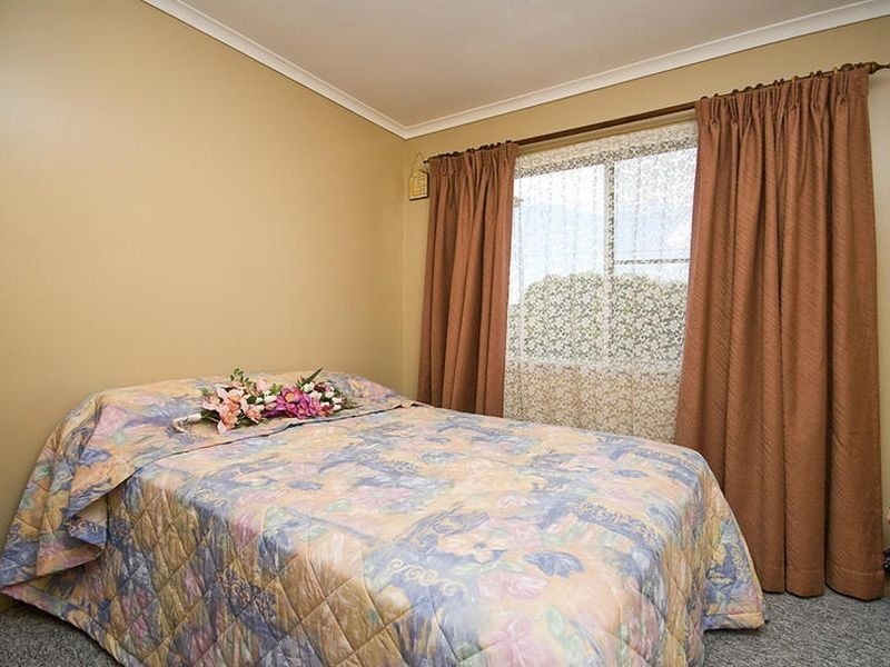 26 Woody Avenue, Kingston QLD 4114