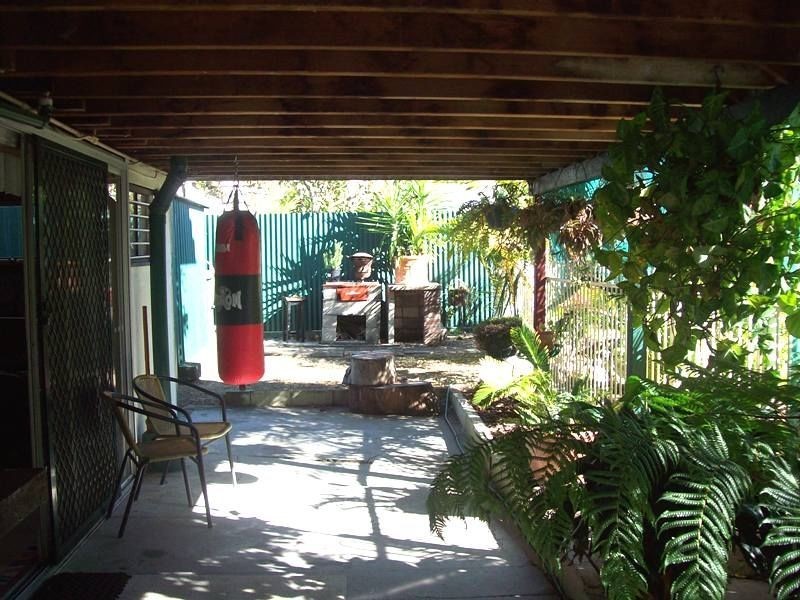 26 Woody Avenue, Kingston QLD 4114