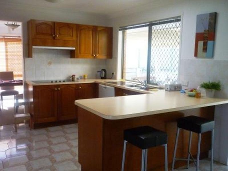 65 Ellendale Cres, Daisy Hill QLD 4127