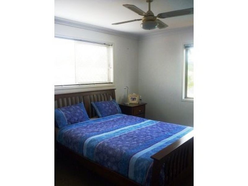 65 Ellendale Cres, Daisy Hill QLD 4127