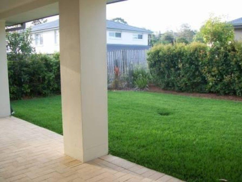 16 Dennis Vale, Daisy Hill QLD 4127