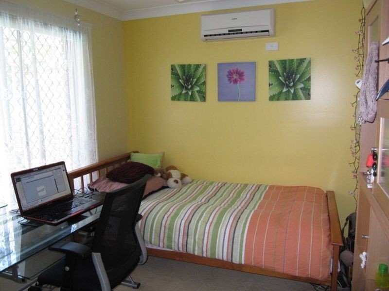 1 Epson Court, Daisy Hill QLD 4127