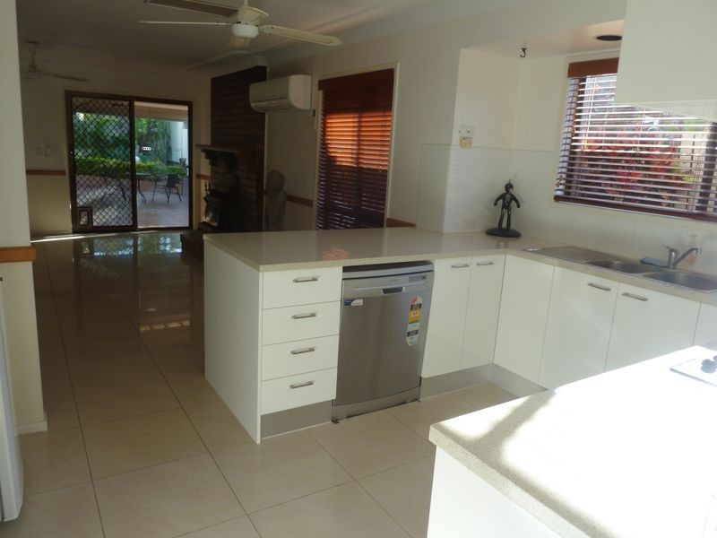72 Chatswood Road, Daisy Hill QLD 4127