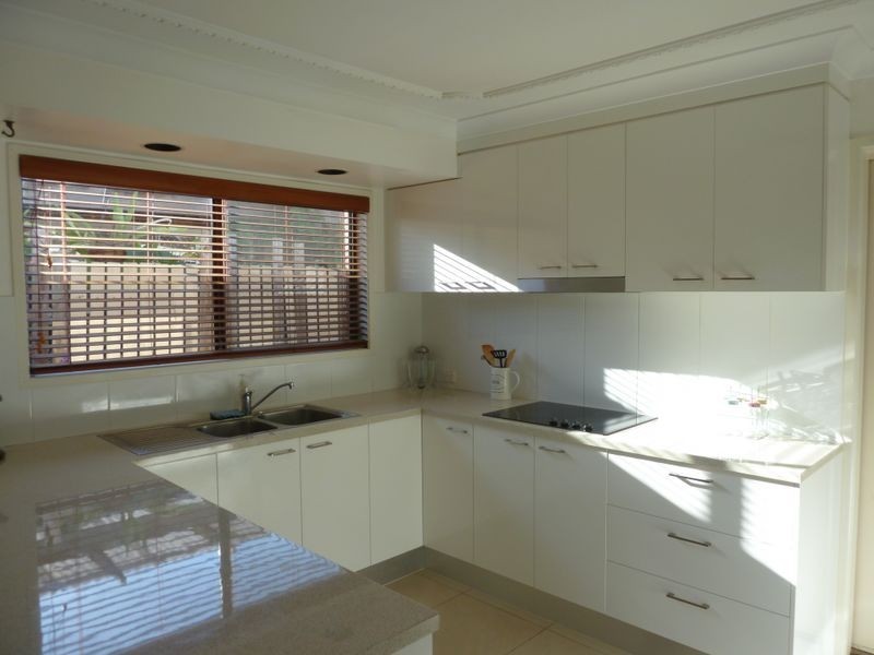 72 Chatswood Road, Daisy Hill QLD 4127