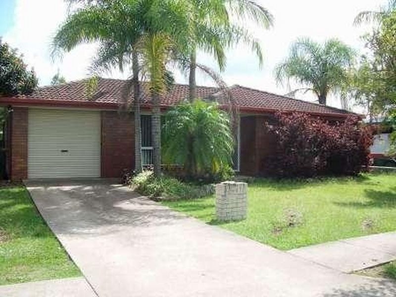 24 Yeates Crescent, Meadowbrook QLD 4131