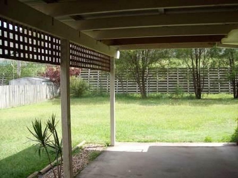 24 Yeates Crescent, Meadowbrook QLD 4131