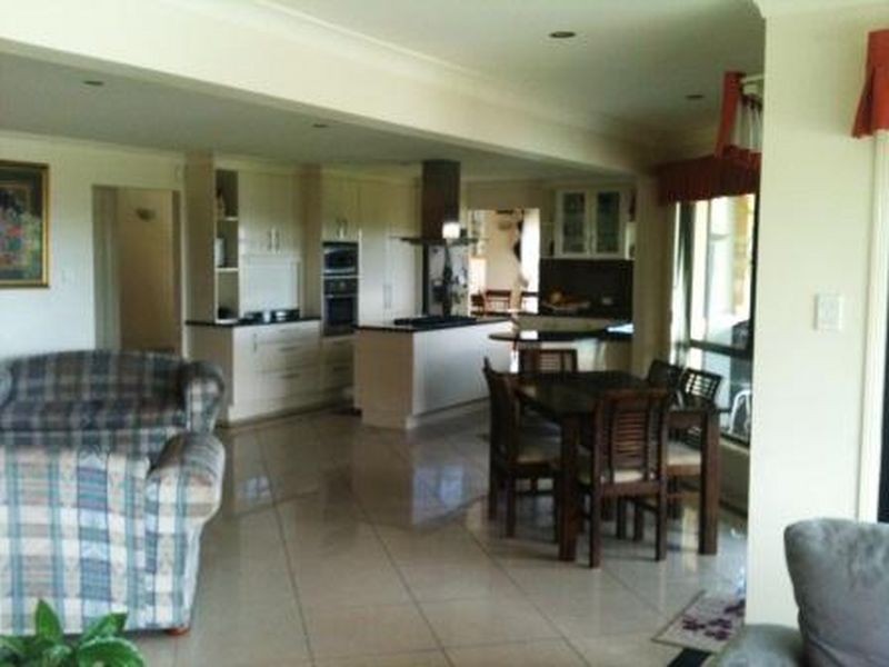 457 Springwood Road, Springwood QLD 4127