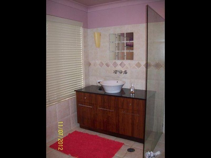 18 Epson Court, Daisy Hill QLD 4127