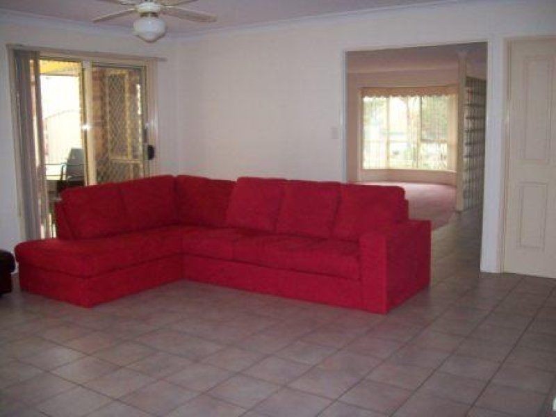 15 Michael Lynagh Drive, Daisy Hill QLD 4127