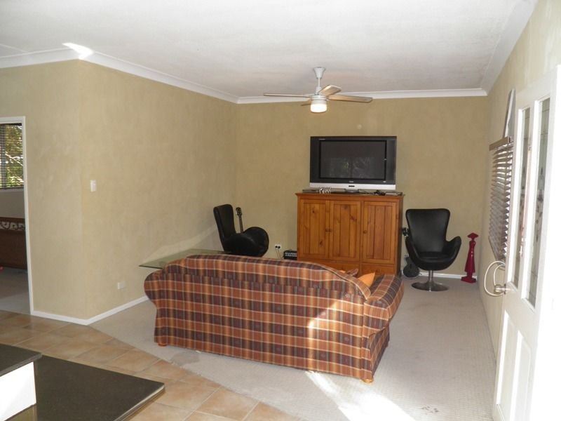 472 Springwood Road, Daisy Hill QLD 4127