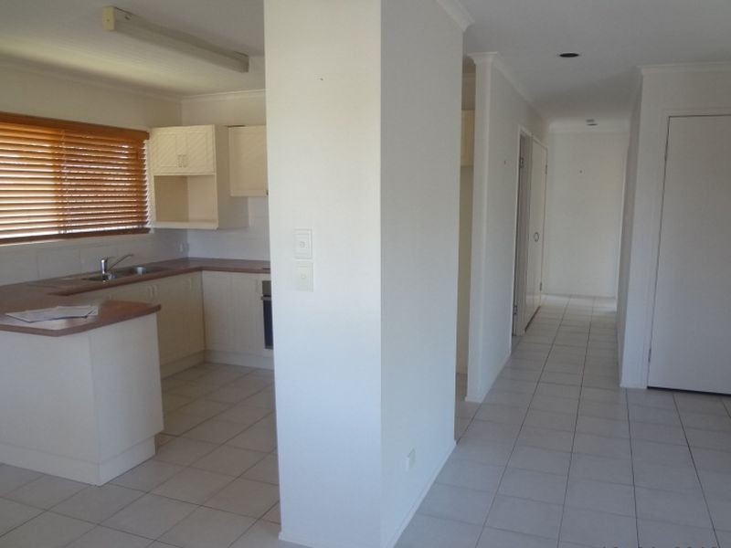 3 Springfield Crescent, Daisy Hill QLD 4127