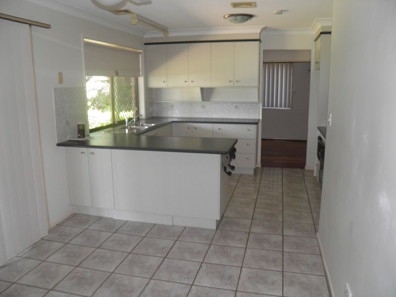 46 John Paul Drive, Daisy Hill QLD 4127