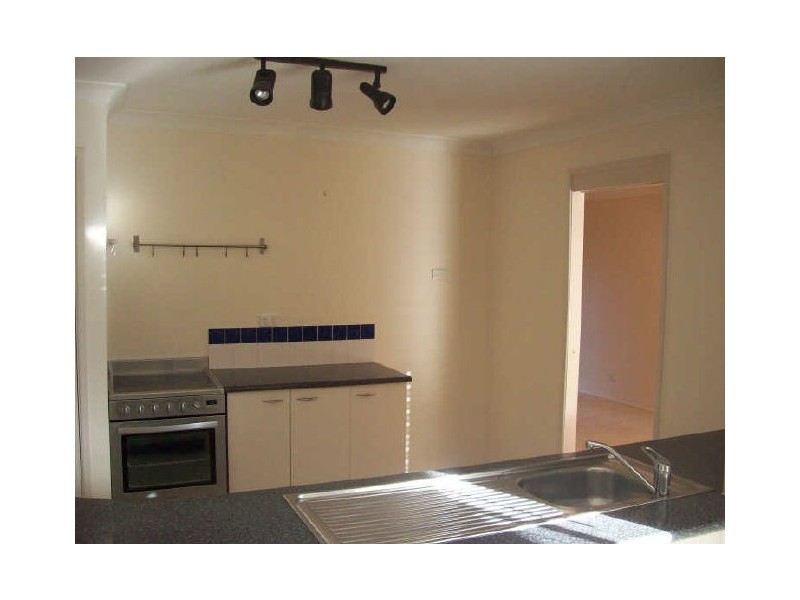 25 Melnik Drive, Loganlea QLD 4131