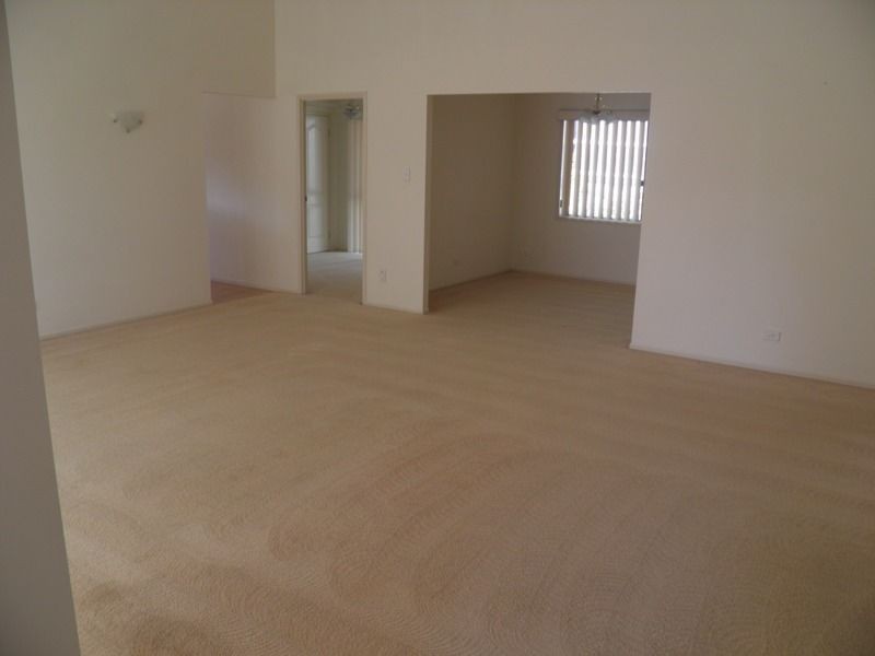 1/8 John Paul Drive, Daisy Hill QLD 4127