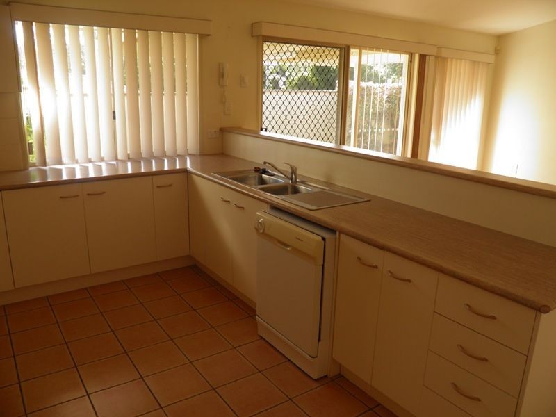 1/8 John Paul Drive, Daisy Hill QLD 4127