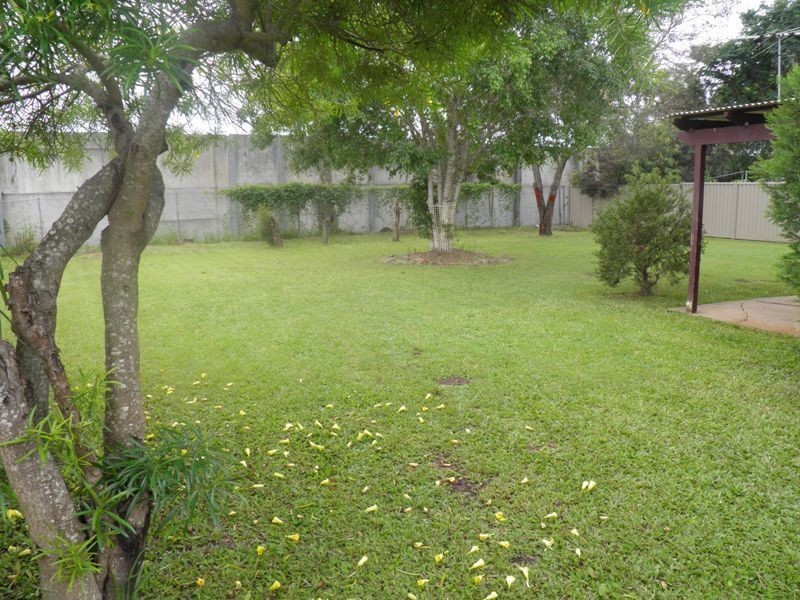 60 Edenlea Drive, Meadowbrook QLD 4131