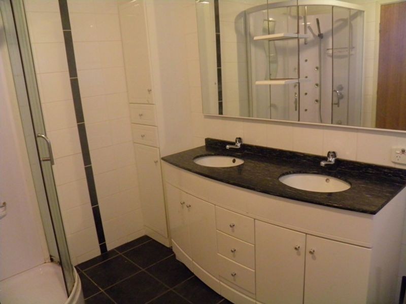 101 Cinderalla Drive, Springwood QLD 4127