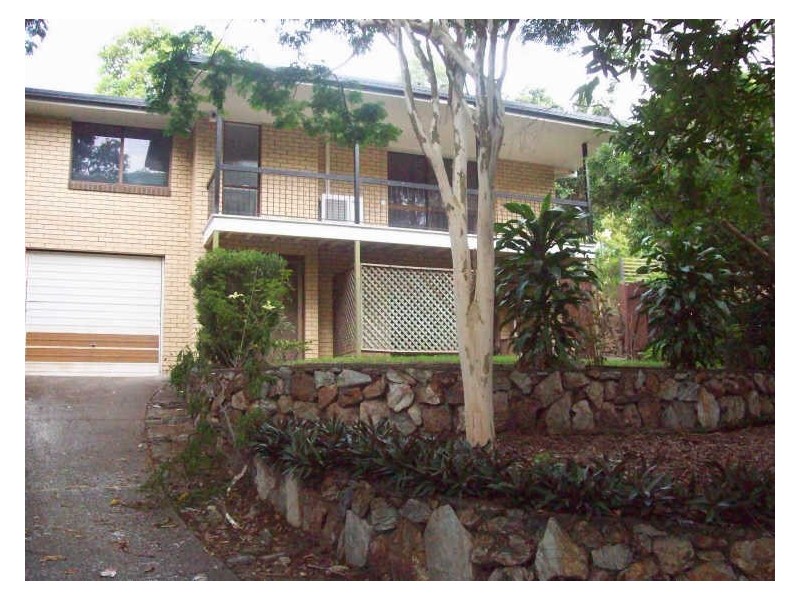 9 Ferris Street, Coorparoo QLD 4151