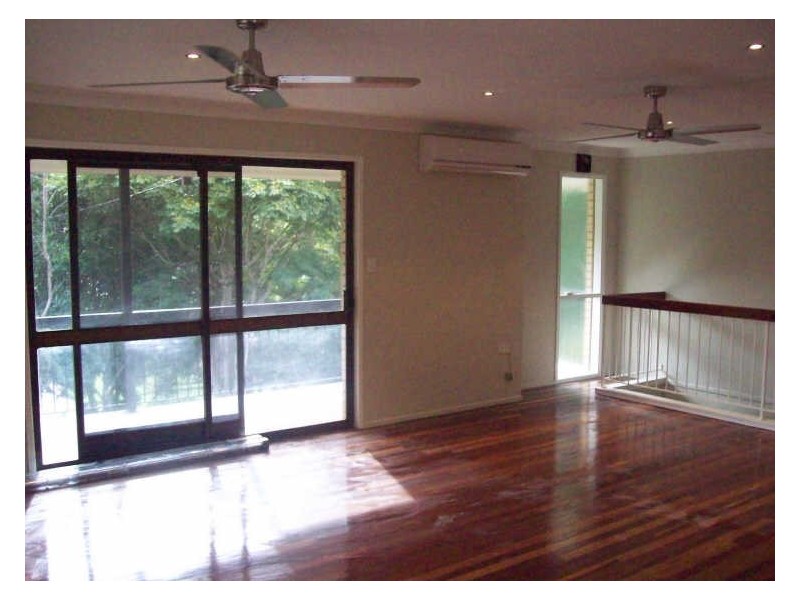 9 Ferris Street, Coorparoo QLD 4151