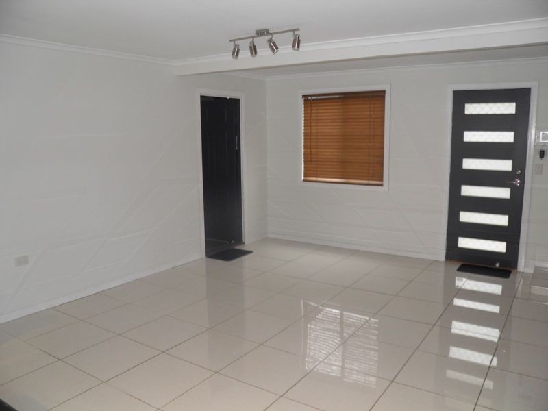 5 Parkway Road, Daisy Hill QLD 4127