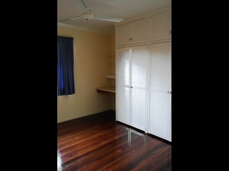 153 Springwood Road, Springwood QLD 4127