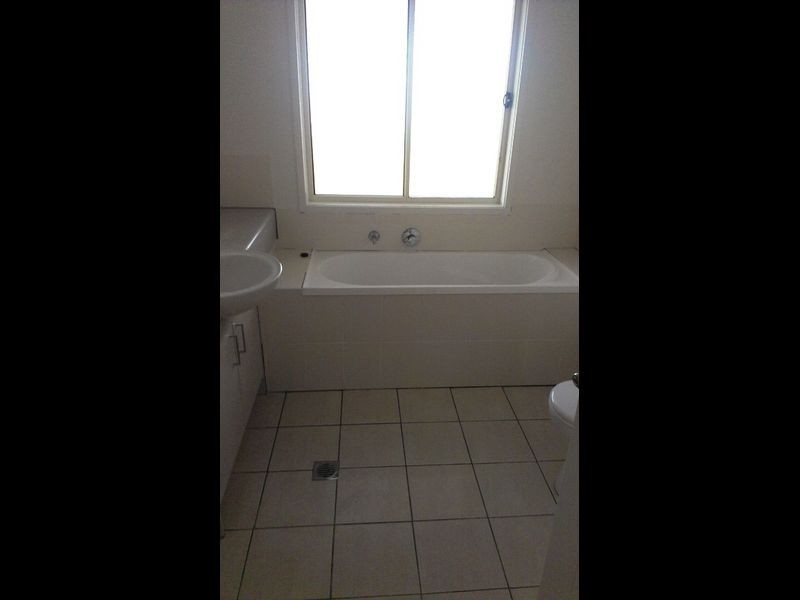 35 Ainslie Street  (Off Lucy Stre, Marsden QLD 4132